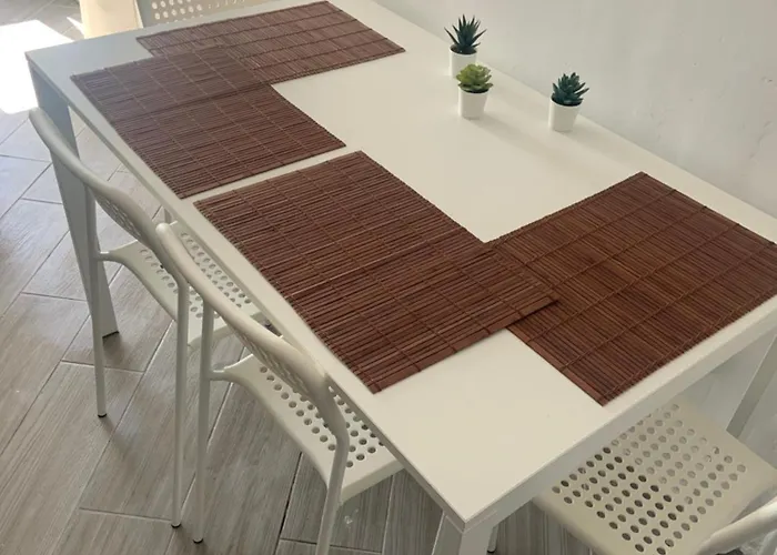 Ruselo Costa Apartment *